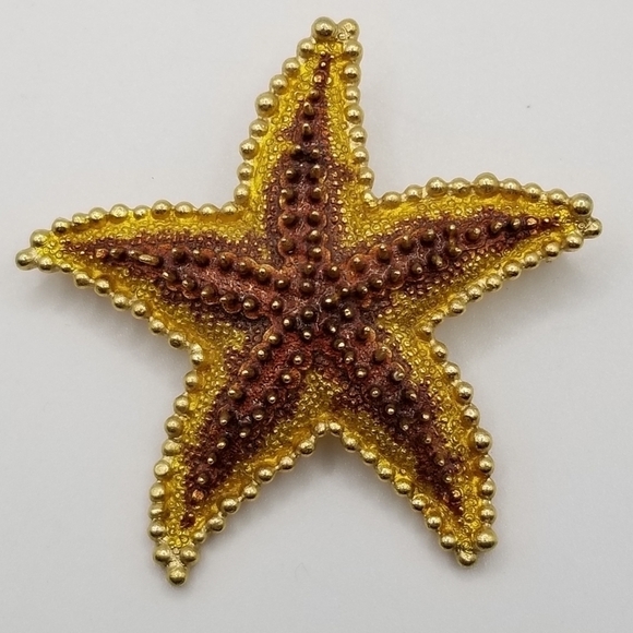 Trifari Enamel Starfish Brooch Pin Vintage Gold Tone Nautical Ocean Beach Animal - Picture 7 of 11